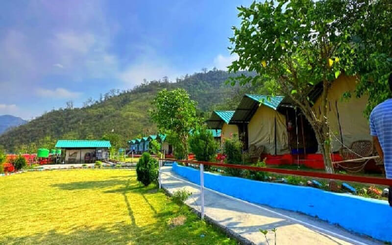 summer season rafting timing rishikesh